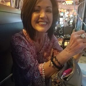 Meet your Posher, Cheryl